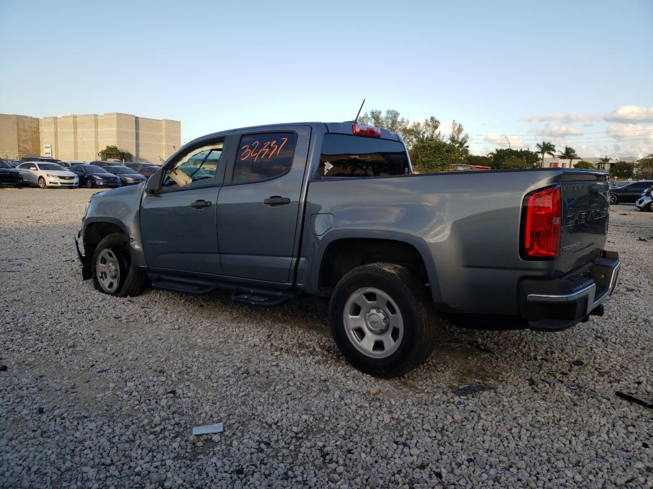 Изображение 2 2021 CHEVROLET COLORADO  2021 с VIN 1GCGSBEN7M1144010