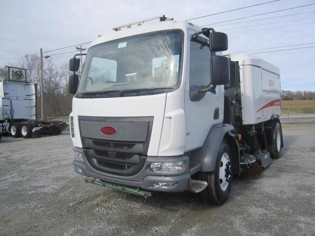 Obraz 2 z 2023 PETERBILT 220  2023 z VIN 3BPPHM7X5PF595506