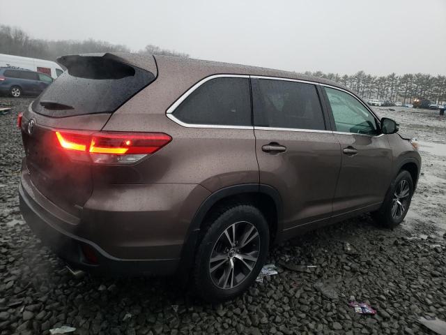 Image 3 of 2017 TOYOTA HIGHLANDER LE 2017 with VIN 5TDBZRFH2HS463167