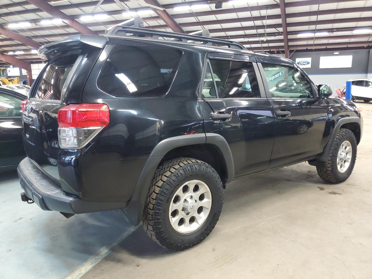 Изображение 3 2010 TOYOTA 4RUNNER SR5 2010 с VIN JTEBU5JR7A5006479