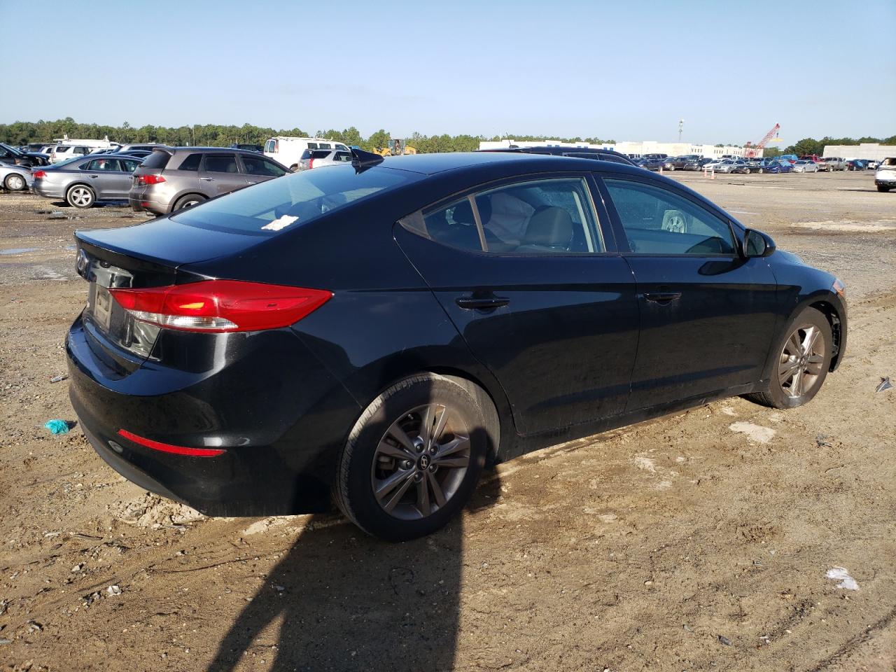 Image 3 of 2018 HYUNDAI ELANTRA SEL 2018 with VIN 5NPD84LFXJH370717