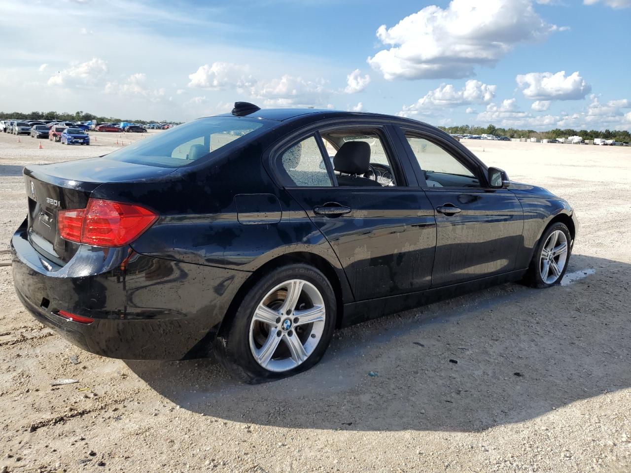 Image 3 of 2015 BMW 320 I 2015 with VIN WBA3B1C55FP831723