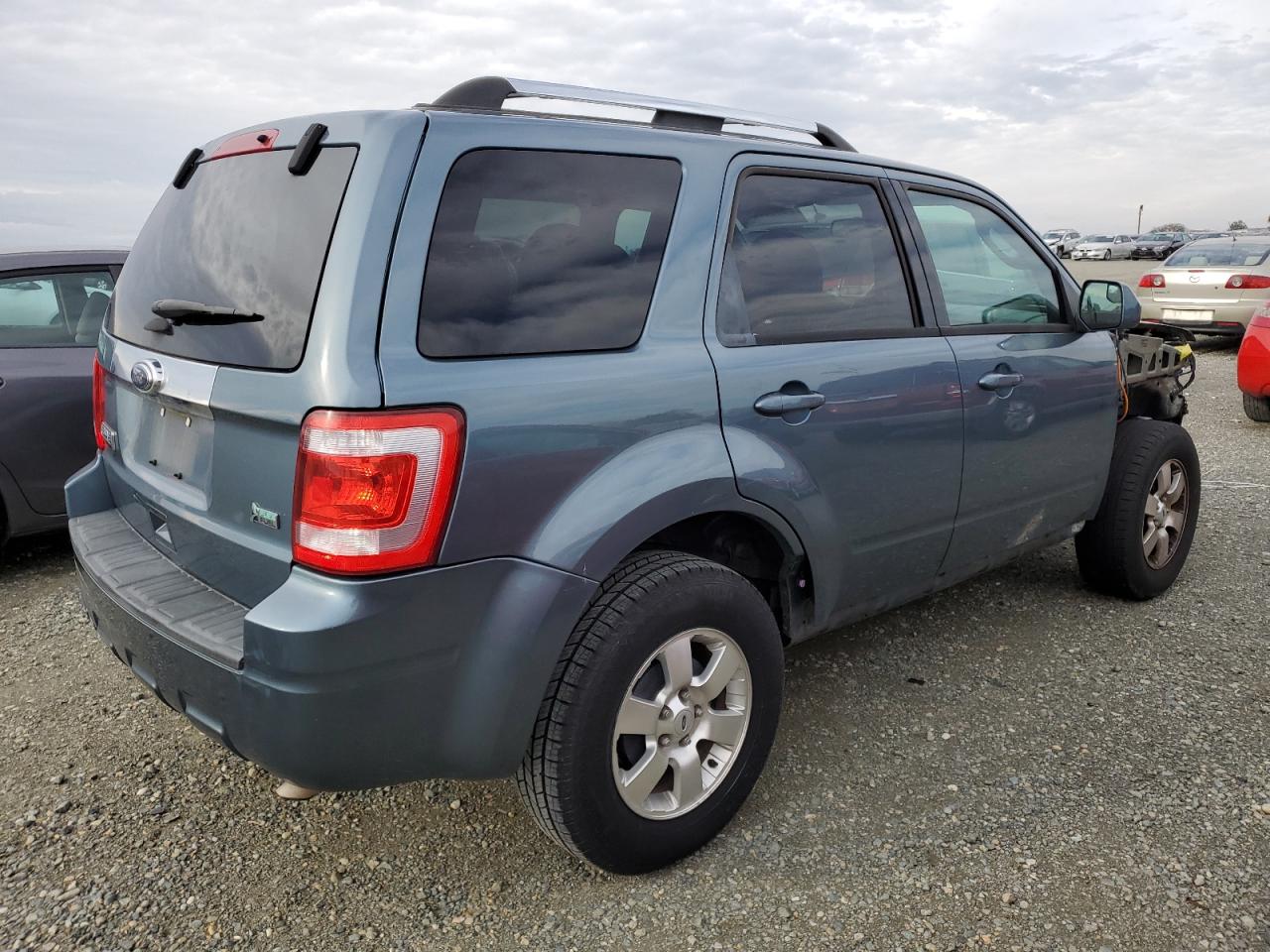 Image 3 of 2011 FORD ESCAPE LIMITED 2011 with VIN 1FMCU0EG1BKC14053
