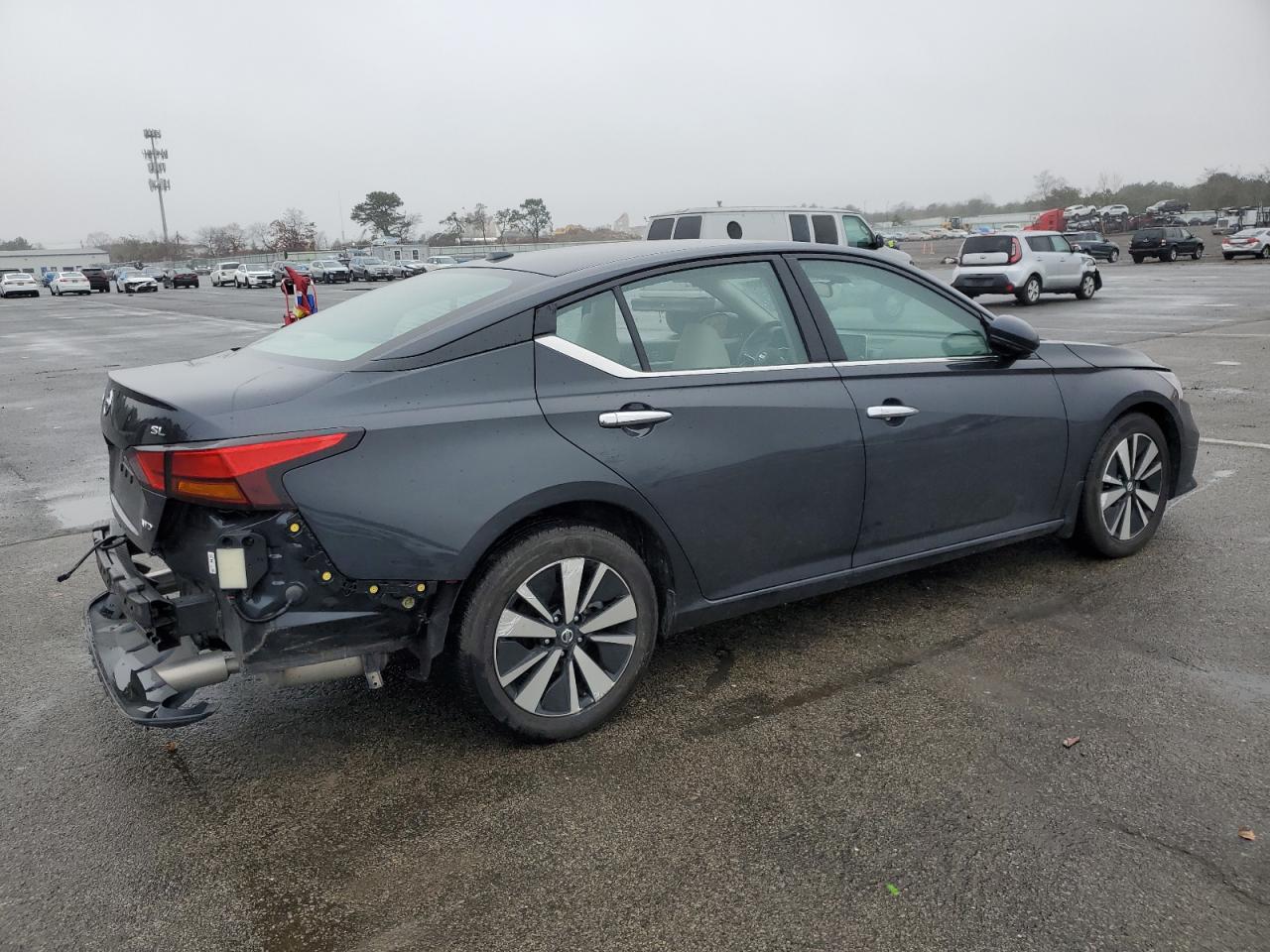 Image 3 of 2021 NISSAN ALTIMA SL 2021 with VIN 1N4BL4EW4MN376512