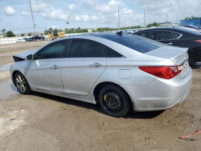 Image 2 of 2012 HYUNDAI SONATA SE 2012 with VIN 5NPEC4AC5CH339048