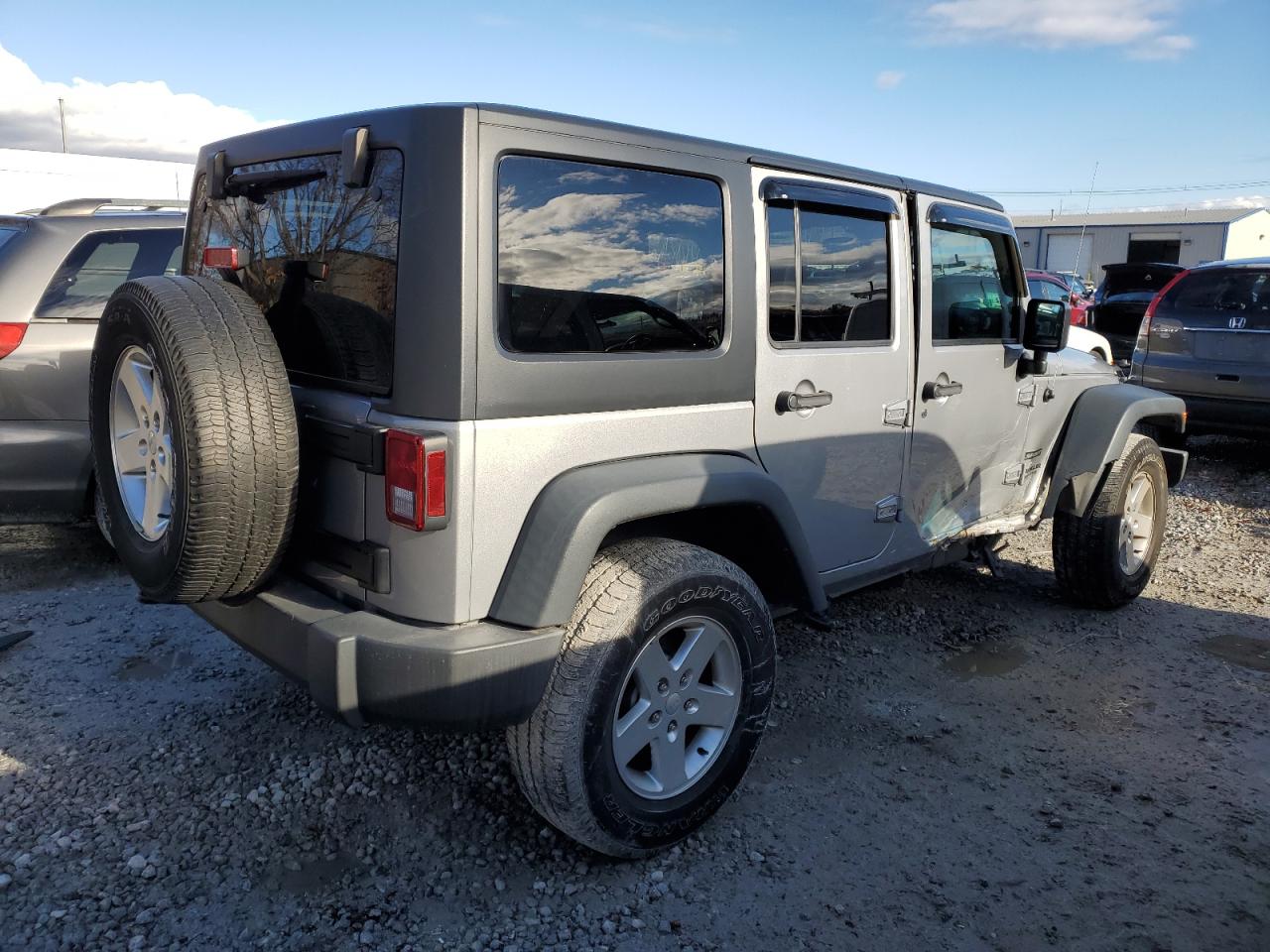Obraz 3 z 2015 JEEP WRANGLER UNLIMITED SPORT 2015 z VIN 1C4BJWDG9FL763092