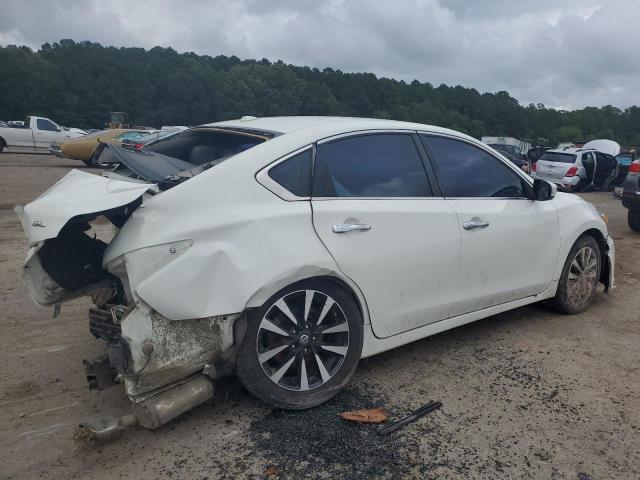 Image 3 of 2018 NISSAN ALTIMA 2.5 2018 with VIN 1N4AL3AP2JC177258