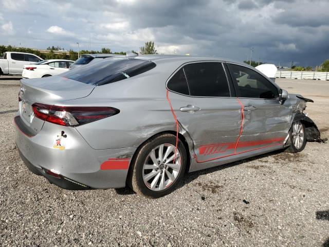Image 3 of 2022 TOYOTA CAMRY LE 2022 with VIN 4T1C11AK1NU034931