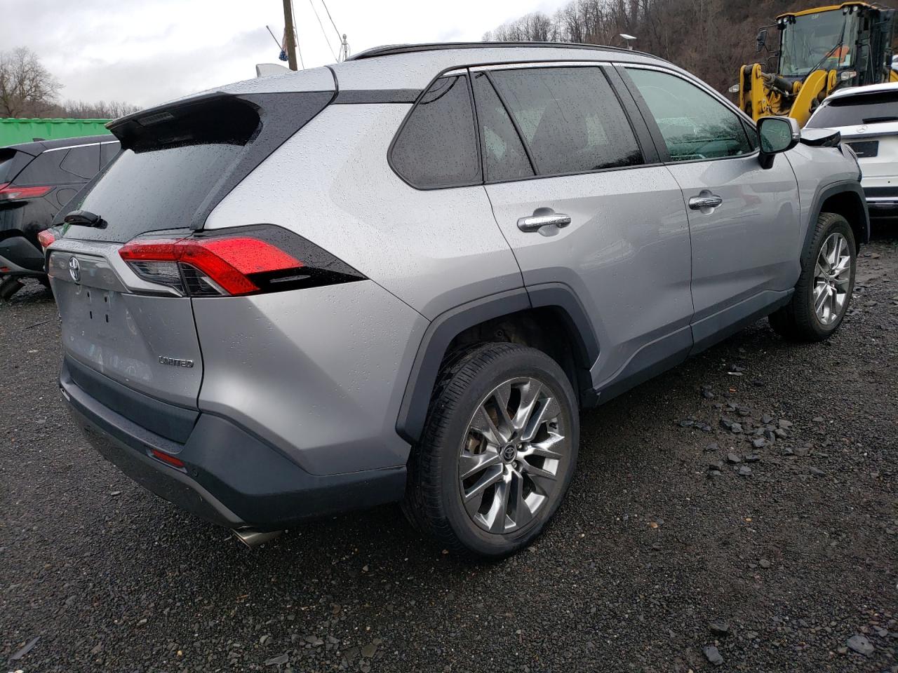 Obraz 3 z 2021 TOYOTA RAV4 LIMITED 2021 z VIN 2T3Y1RFVXMC136842