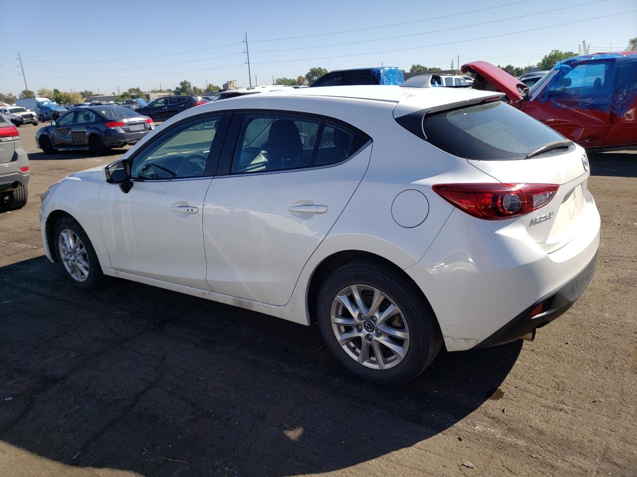 Obraz 2 z 2014 MAZDA 3 TOURING 2014 z VIN JM1BM1L72E1194317