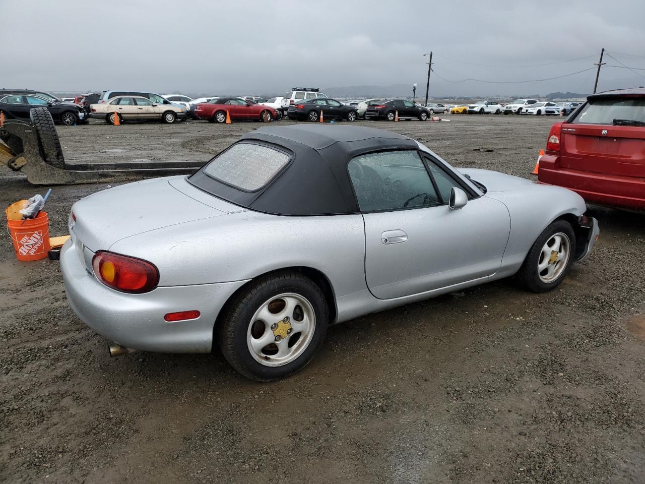 Изображение 3 1999 MAZDA MX-5 MIATA  1999 с VIN JM1NB3534X0120169