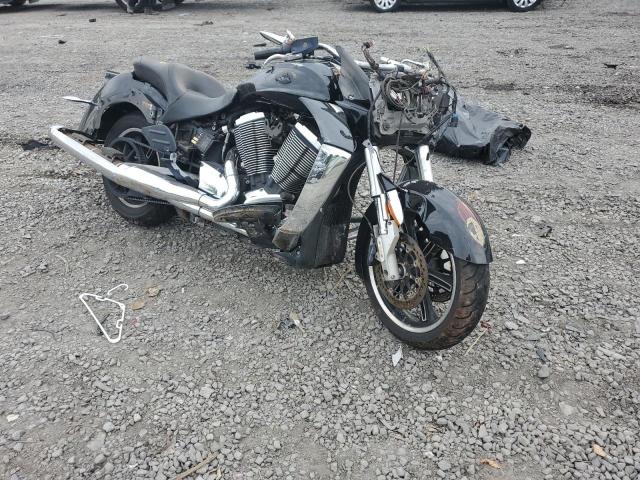 Image 1 of 2011 VICTORY MOTORCYCLES CROSS COUNTRY STANDARD 2011 with VIN 5VPDB36NXB3005385