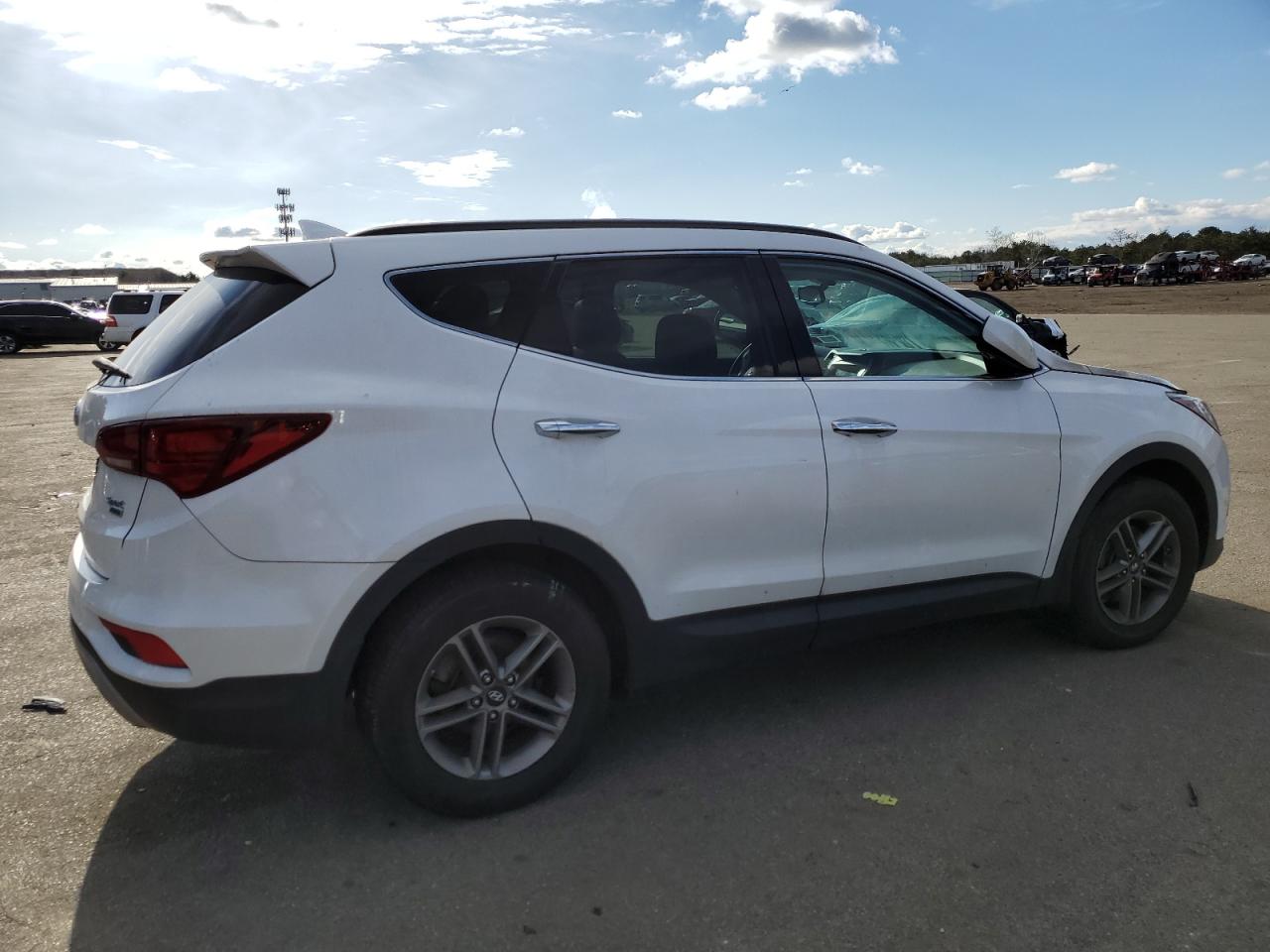Image 3 of 2017 HYUNDAI SANTA FE SPORT  2017 with VIN 5NMZUDLB8HH003725