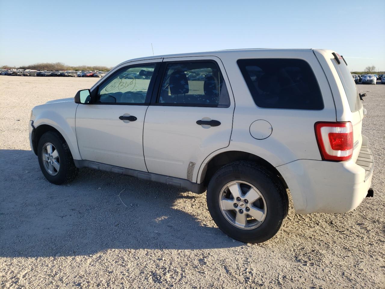 Изображение 2 2009 FORD ESCAPE XLS 2009 с VIN 1FMCU02789KA99871