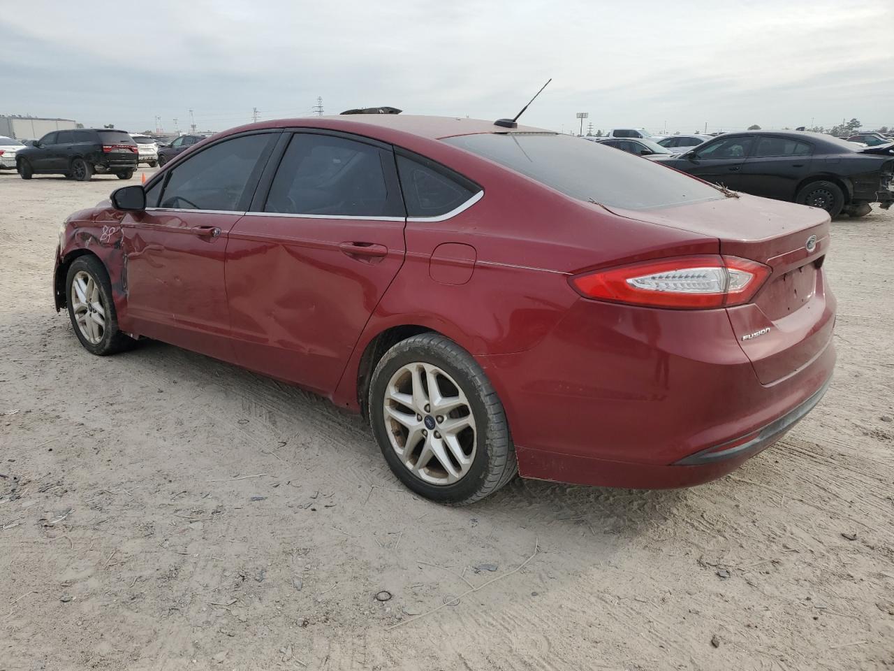 Image 2 of 2013 FORD FUSION SE 2013 with VIN 3FA6P0H79DR252705
