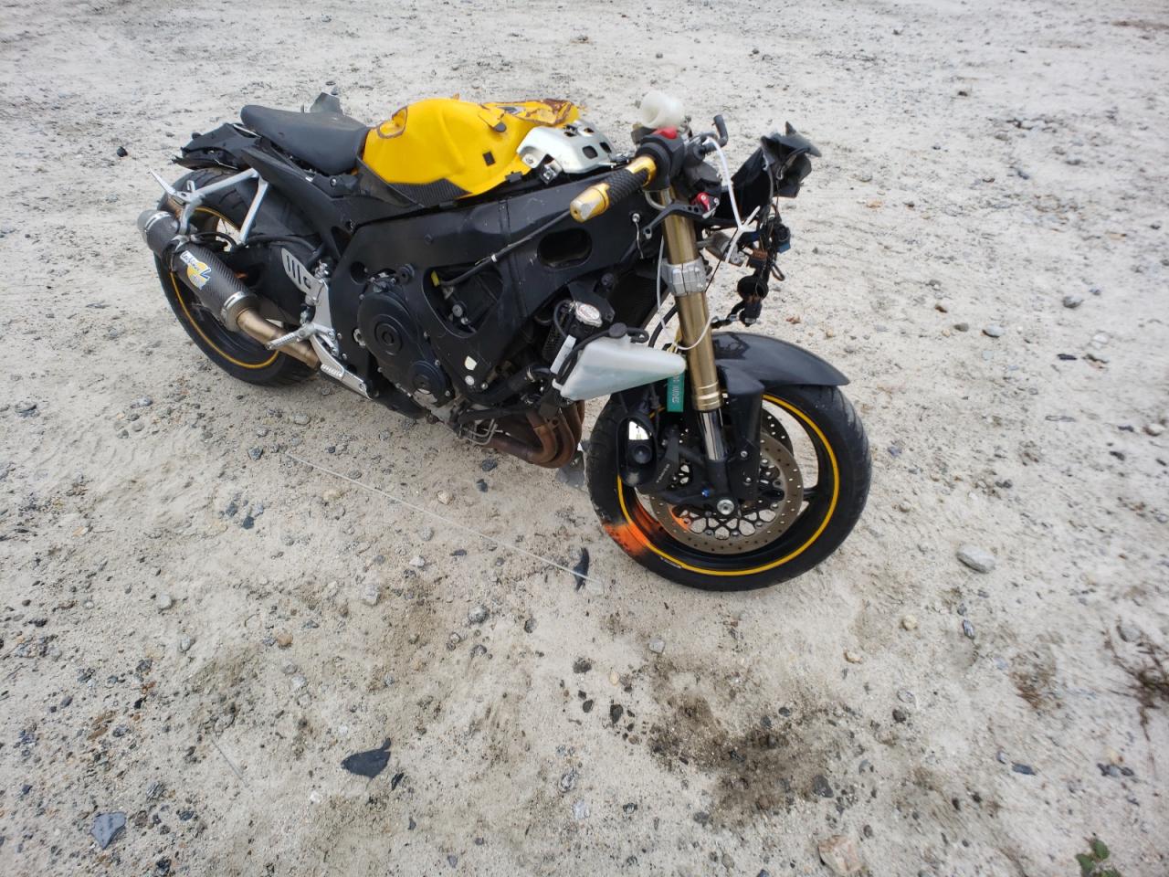 Image 1 of 2008 SUZUKI GSX-R600  2008 with VIN JS1GN7EA582105301