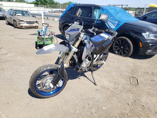 Obraz 2 z 2020 SUZUKI DR-Z400 SM 2020 z VIN JS1SK44AXL7101131