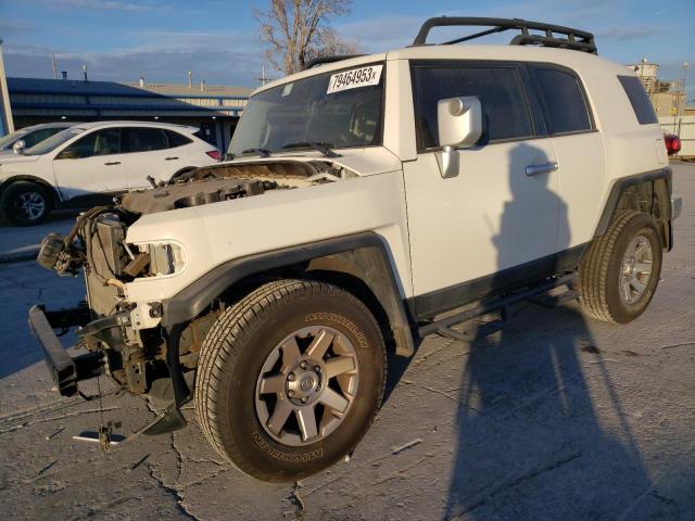 Изображение 2014 TOYOTA FJ CRUISER  2014