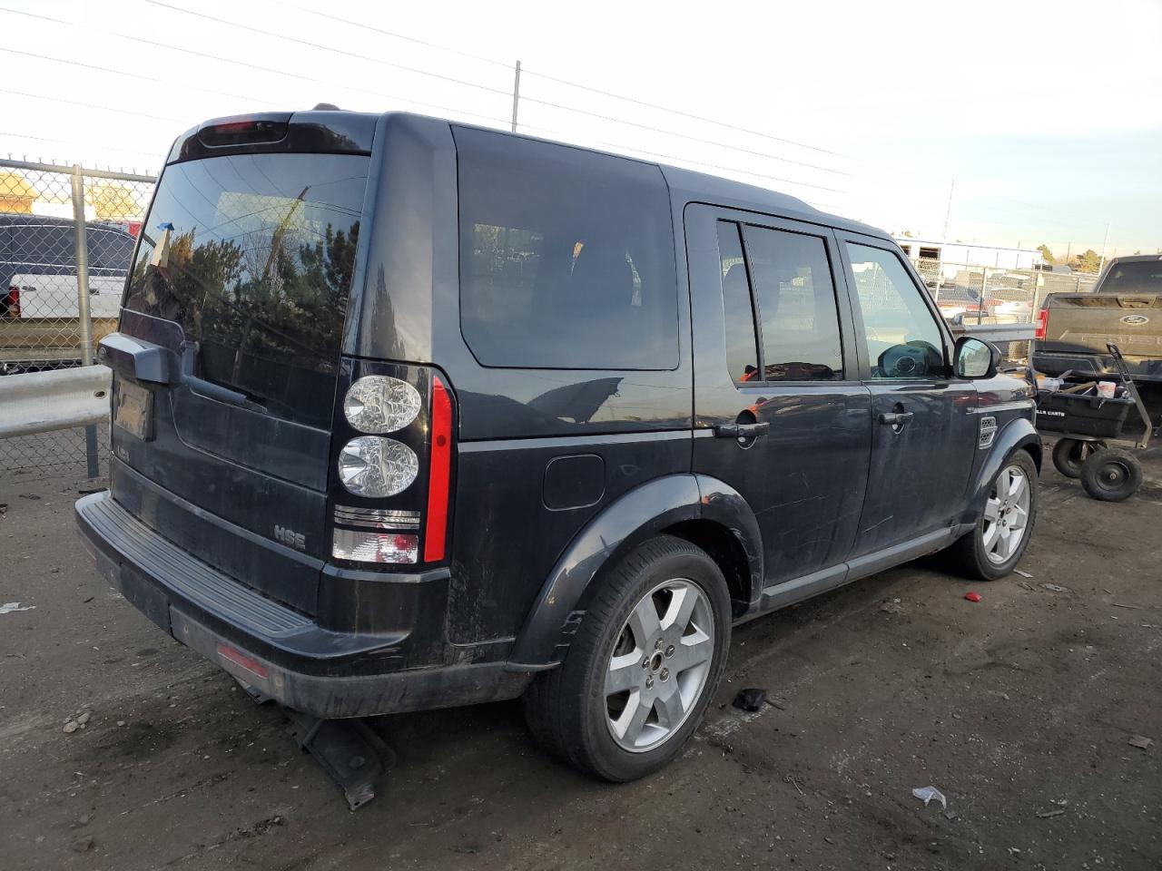 Image 3 of 2014 LAND ROVER LR4 HSE LUXURY 2014 with VIN SALAK2V60EA728418