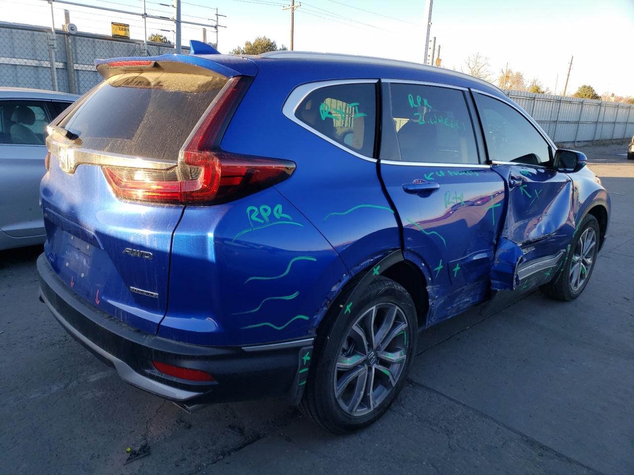 Изображение 3 2020 HONDA CR-V TOURING 2020 с VIN 7FARW2H95LE017696