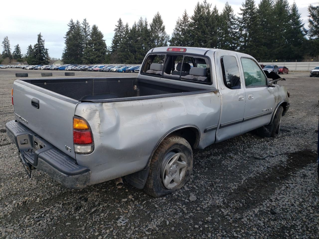 Image 3 of 2000 TOYOTA TUNDRA ACCESS CAB 2000 with VIN 5TBRT3413YS047818