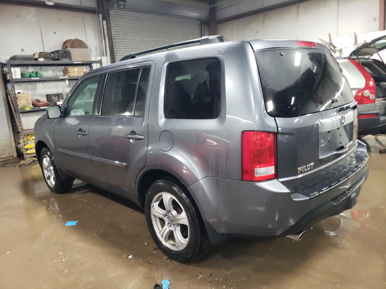 Изображение 2 2013 HONDA PILOT EXL 2013 с VIN 5FNYF4H50DB017106