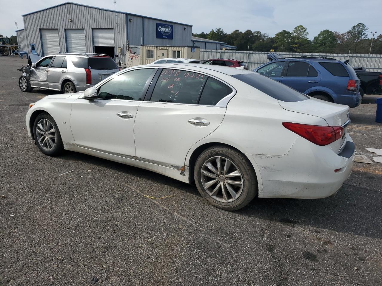 Image 2 of 2015 INFINITI Q50 BASE 2015 with VIN JN1BV7AP5FM349822