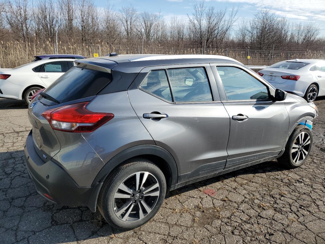 Image 3 of 2020 NISSAN KICKS SV 2020 with VIN 3N1CP5CV5LL550236