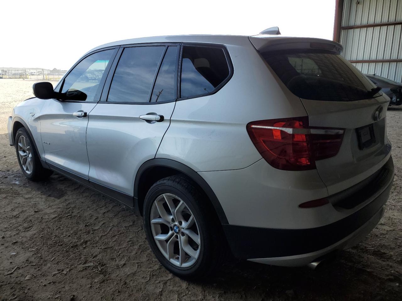 Изображение 2 2011 BMW X3 XDRIVE35I 2011 с VIN 5UXWX7C51BL730716