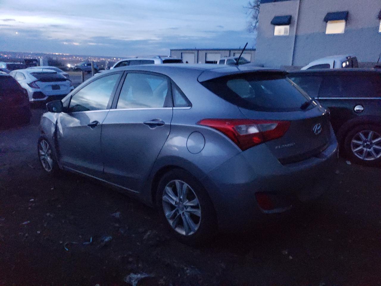 Obraz 2 z 2015 HYUNDAI ELANTRA GT  2015 z VIN KMHD35LHXFU246560