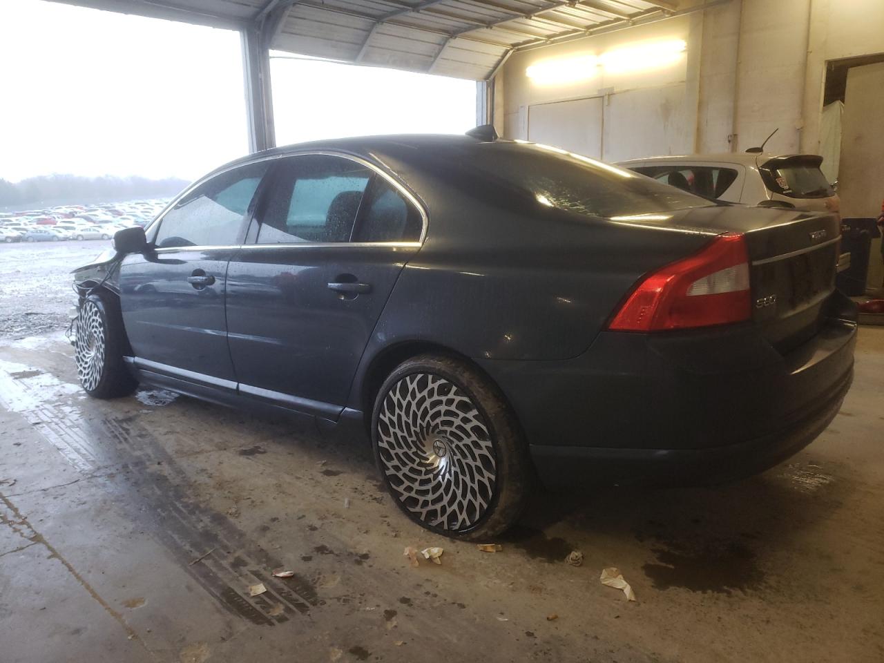 Изображение 2 2007 VOLVO S80 3.2 2007 с VIN YV1AS982171032592