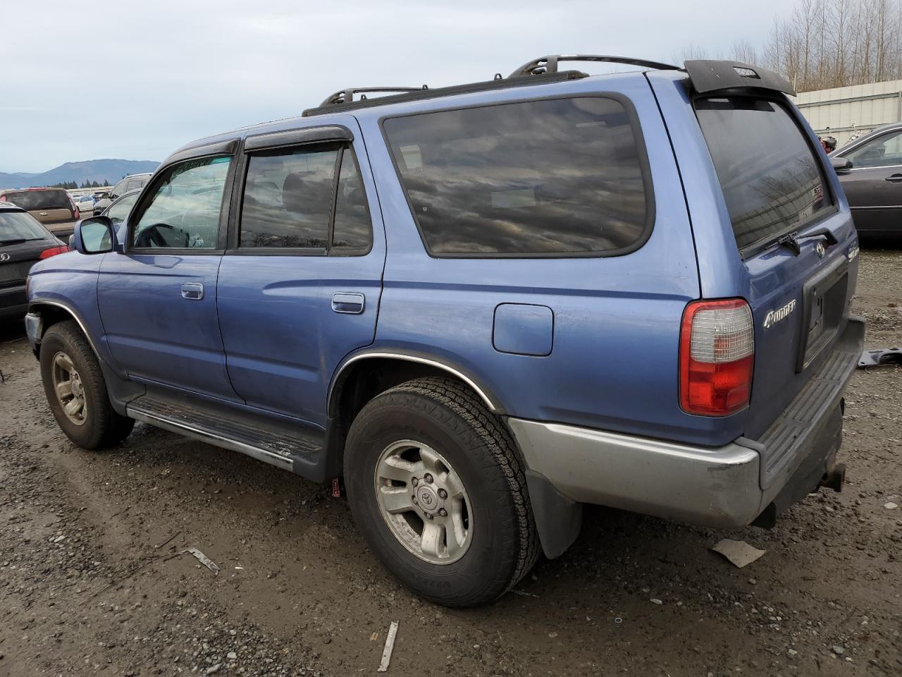 Изображение 2 2000 TOYOTA 4RUNNER SR5 2000 с VIN JT3HN86R8Y0320241