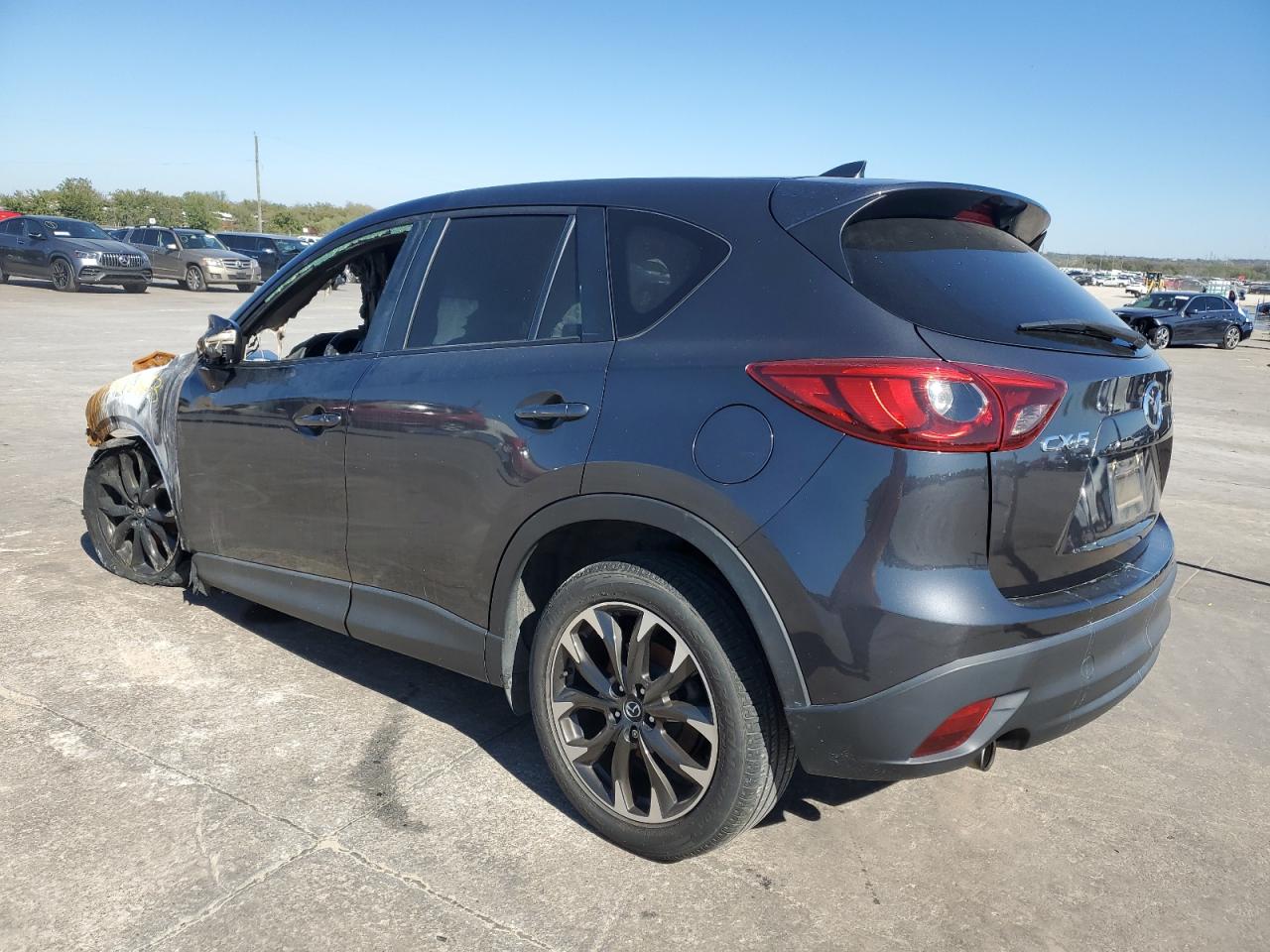 Image 2 of 2016 MAZDA CX-5 GT 2016 with VIN JM3KE2DY7G0642335