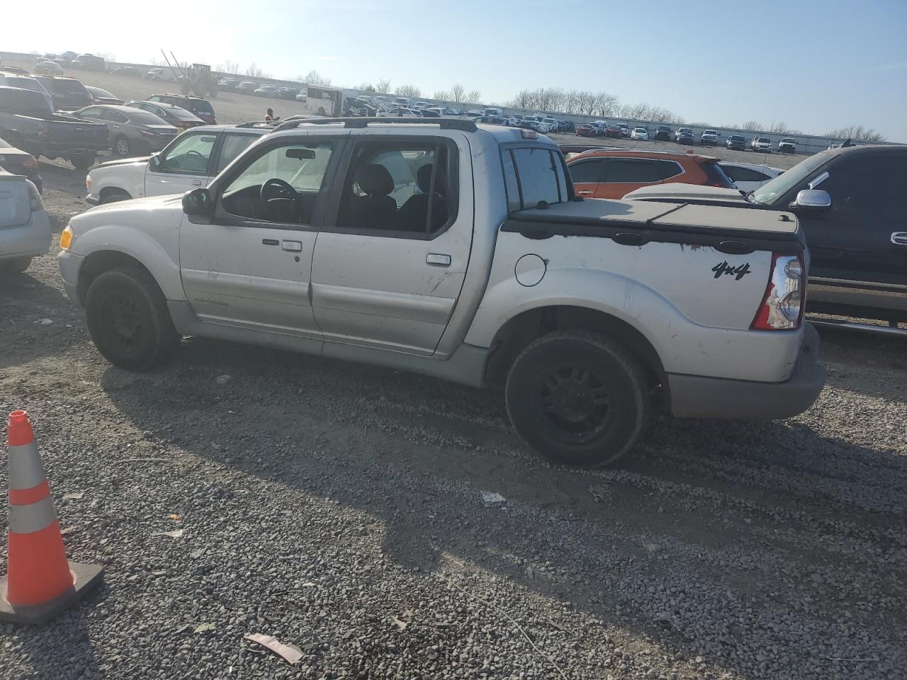 Obraz 2 z 2002 FORD EXPLORER SPORT TRAC  2002 z VIN 1FMZU77E52UC17069