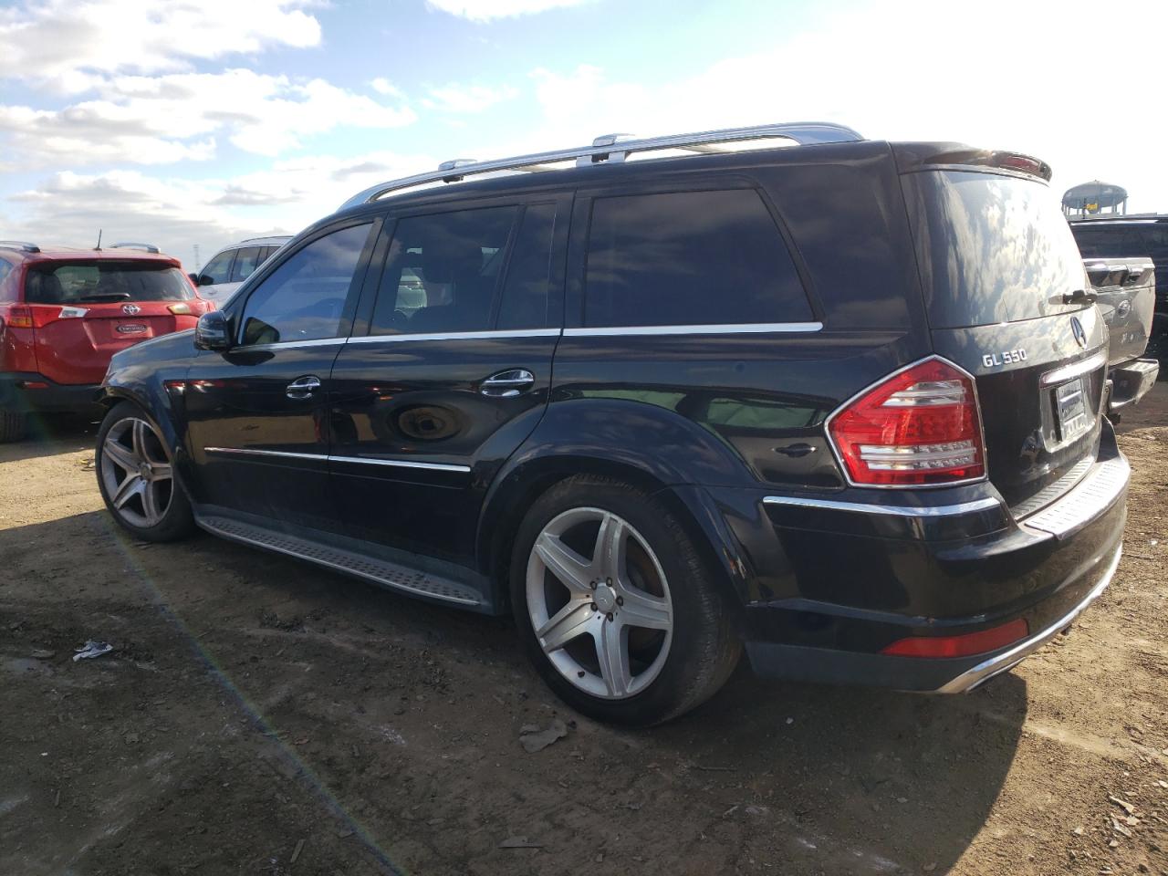Obraz 2 z 2011 MERCEDES-BENZ GL 550 4MATIC 2011 z VIN 4JGBF8GE1BA652075
