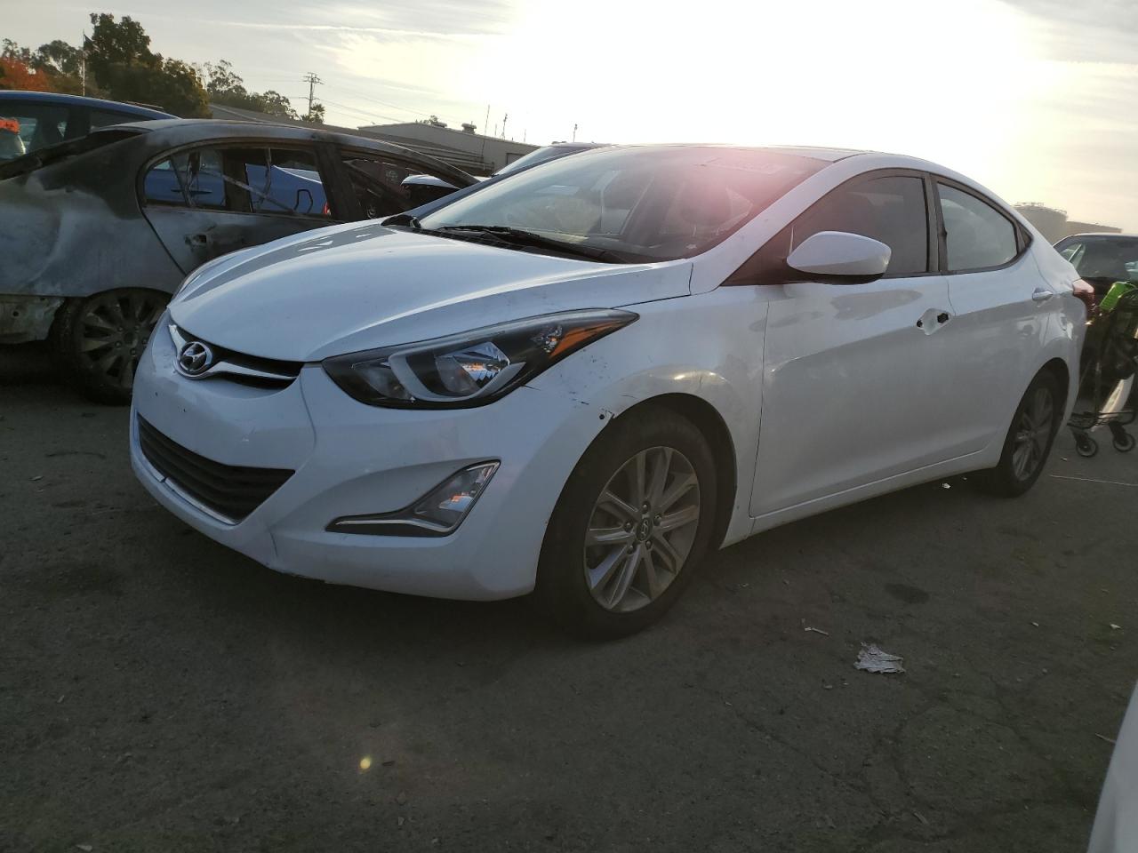 Obraz 1 z 2016 HYUNDAI ELANTRA SE 2016 z VIN 5NPDH4AE4GH657540