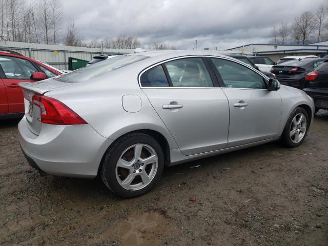 Obraz 3 z 2012 VOLVO S60 T5 2012 z VIN YV1622FS2C2132138