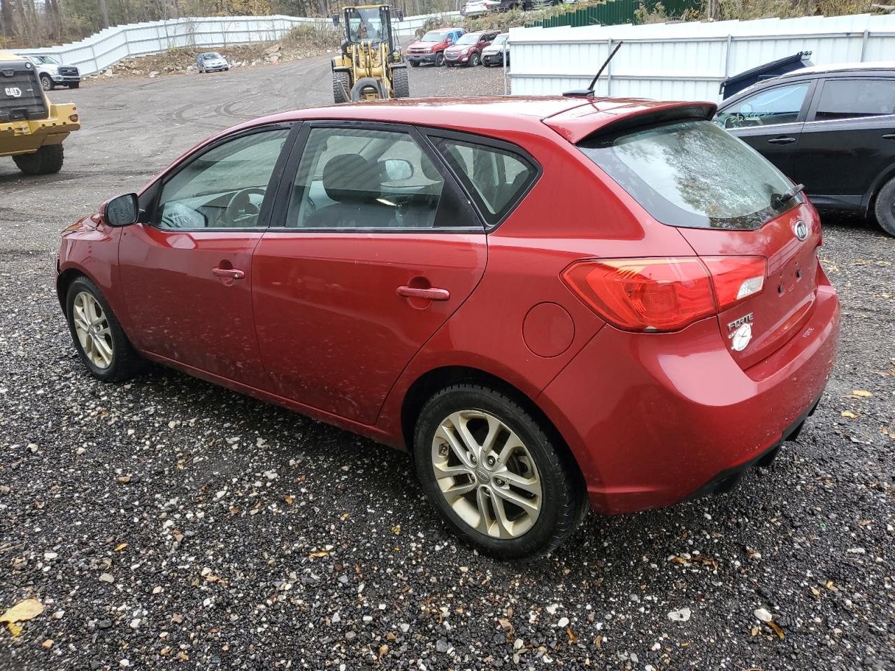 Image 2 of 2011 KIA FORTE EX 2011 with VIN KNAFU5A26B5442148
