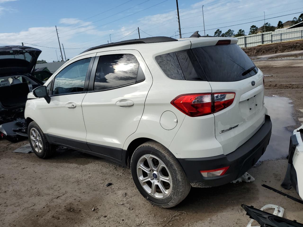 Изображение 2 2020 FORD ECOSPORT SE 2020 с VIN MAJ3S2GE2LC334429