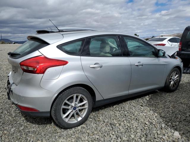 Image 3 of 2018 FORD FOCUS SE 2018 with VIN 1FADP3K25JL242009