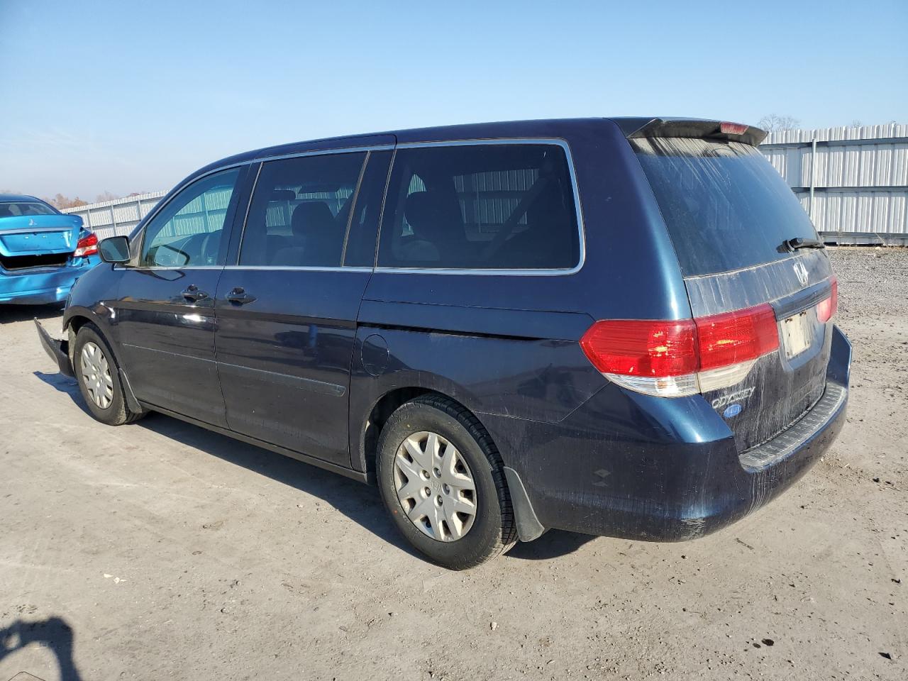Image 2 of 2010 HONDA ODYSSEY LX 2010 with VIN 5FNRL3H23AB098076
