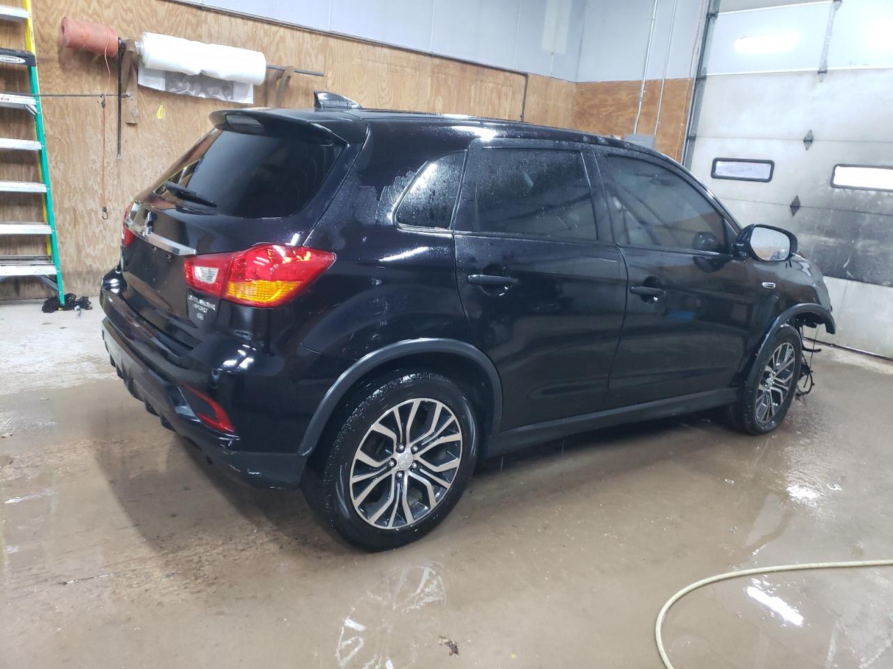 Image 3 of 2018 MITSUBISHI OUTLANDER SPORT ES 2018 with VIN JA4AR3AW2JZ010826