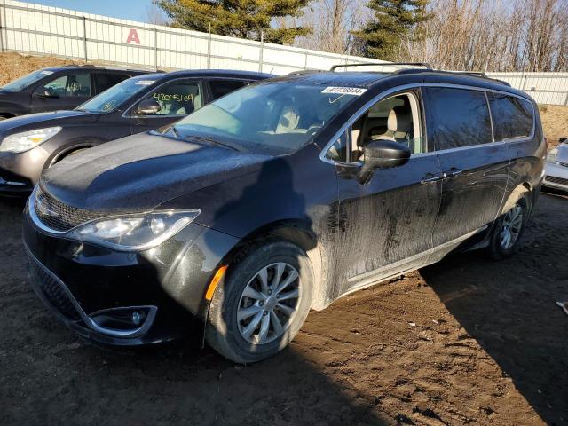 Image 1 of 2017 CHRYSLER PACIFICA TOURING L 2017 with VIN 2C4RC1BG8HR628629