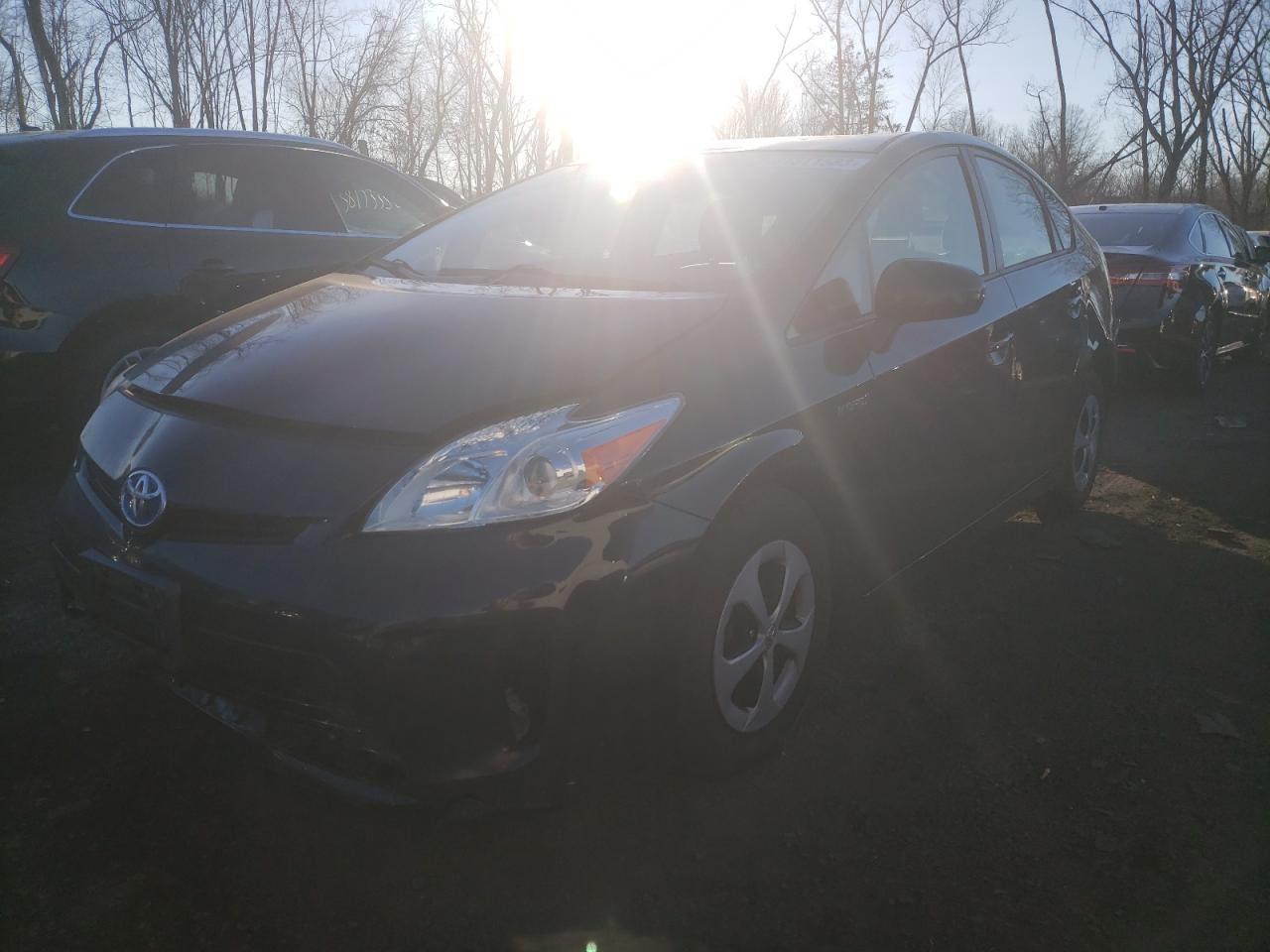 Image 1 of 2014 TOYOTA PRIUS  2014 with VIN JTDKN3DU6E1736354