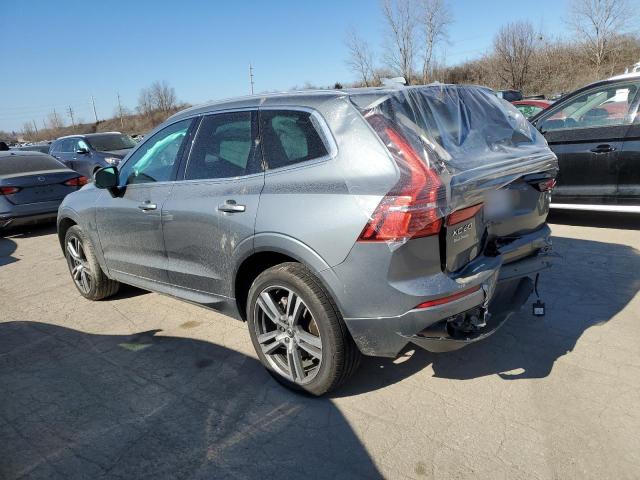 Obraz 2 z 2020 VOLVO XC60 T6 MOMENTUM 2020 z VIN YV4A22RK1L1589795