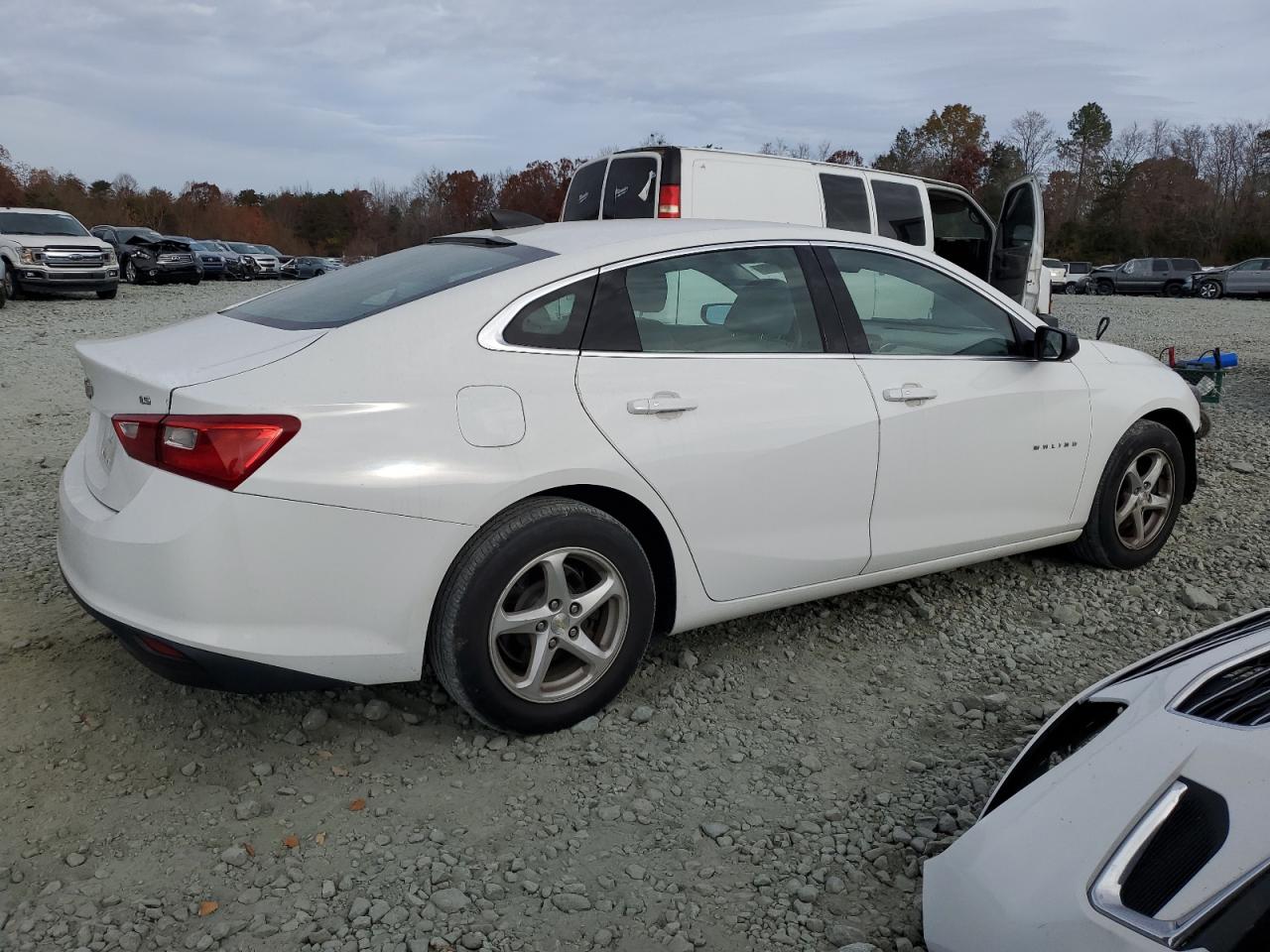 Image 3 of 2016 CHEVROLET MALIBU LS 2016 with VIN 1G1ZB5ST0GF187147
