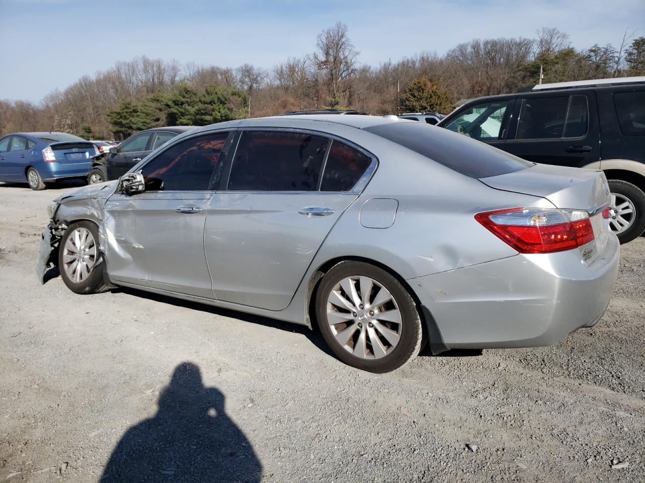 Image 2 of 2015 HONDA ACCORD EXL 2015 with VIN 1HGCR2F88FA055540