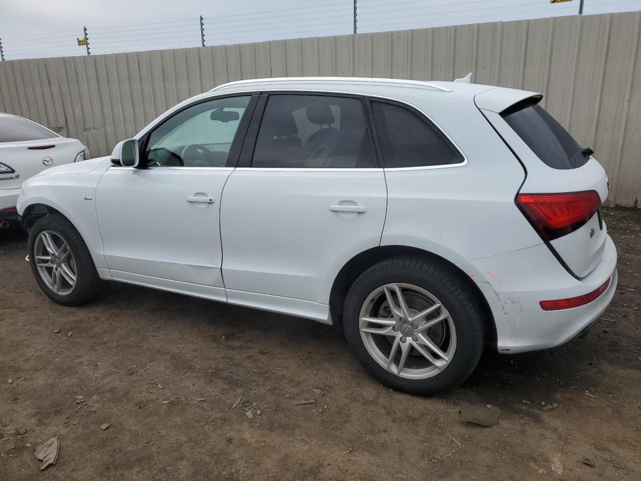 Obraz 2 z 2014 AUDI Q5 PRESTIGE 2014 z VIN WA1WGAFP2EA006202