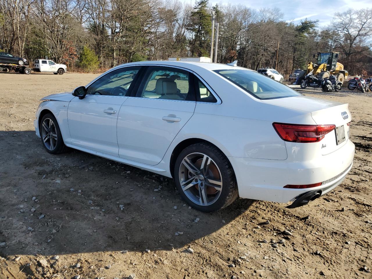 Изображение 2 2017 AUDI A4 PREMIUM PLUS 2017 с VIN WAUENAF47HN029482
