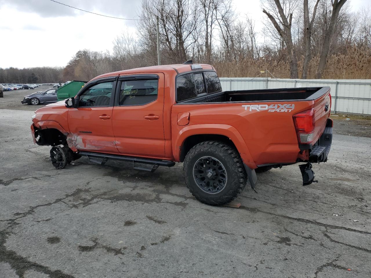 Изображение 2 2016 TOYOTA TACOMA DOUBLE CAB 2016 с VIN 3TMCZ5AN3GM014993